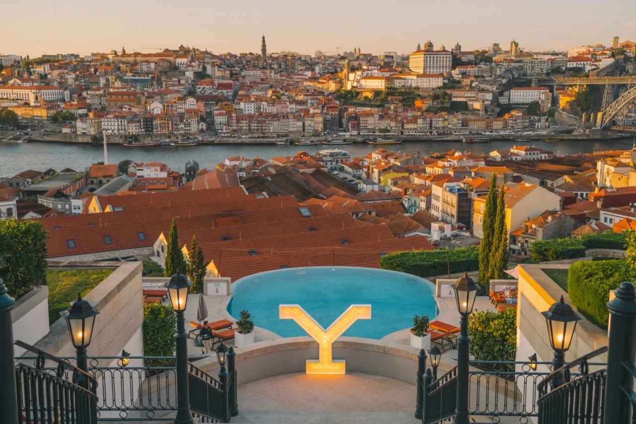 Sunset Wine Parties The Yeatman MAOS Staff